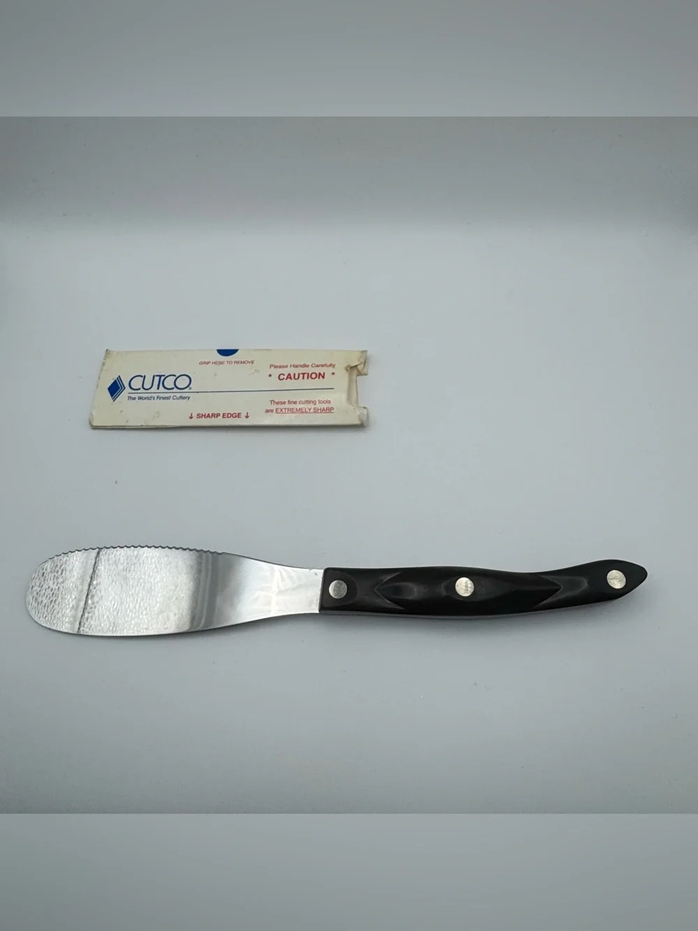 Cutco spatula spreader